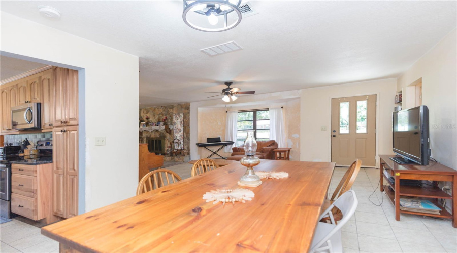 Lithia, Florida 33547, 4 Bedroom Bedrooms, ,3 Bathroombathrooms,Residential,For Sale,Keysville,0,Mfrtb8542720