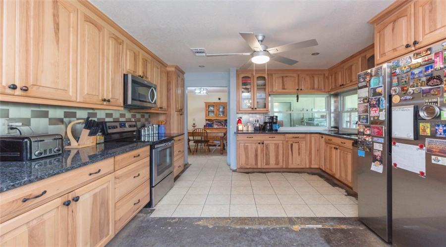 Lithia, Florida 33547, 4 Bedroom Bedrooms, ,3 Bathroombathrooms,Residential,For Sale,Keysville,0,Mfrtb8542720