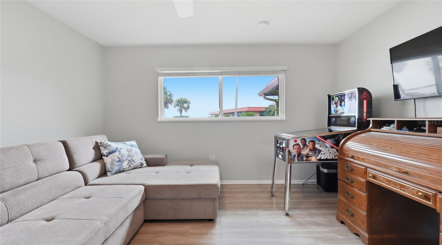 Bradenton, Florida 34210, 3 Bedroom Bedrooms, ,2 Bathroombathrooms,Residential,For Sale,Catalina,0,Mfra4702214