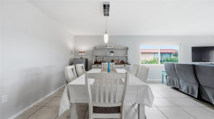 Bradenton, Florida 34210, 3 Bedroom Bedrooms, ,2 Bathroombathrooms,Residential,For Sale,Catalina,0,Mfra4702214
