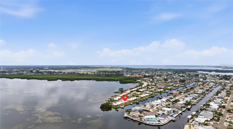 Bradenton, Florida 34210, 3 Bedroom Bedrooms, ,2 Bathroombathrooms,Residential,For Sale,Catalina,0,Mfra4702214