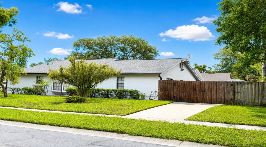 Riverview, Florida 33569, 3 Bedroom Bedrooms, ,2 Bathroombathrooms,Residential,For Sale,Maybrook,0,Mfrtb8535327