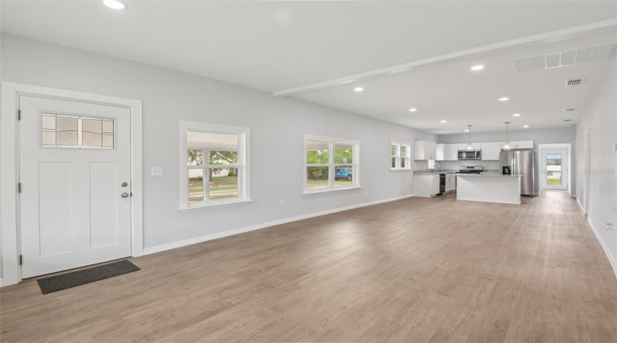 Bartow, Florida 33830, 3 Bedroom Bedrooms, ,2 Bathroombathrooms,Residential,For Sale,Central,0,Mfro6394202
