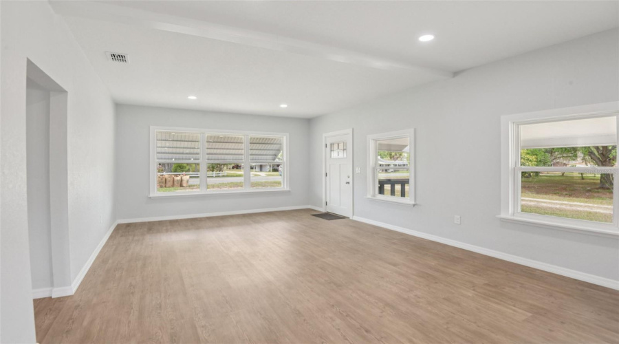 Bartow, Florida 33830, 3 Bedroom Bedrooms, ,2 Bathroombathrooms,Residential,For Sale,Central,0,Mfro6394202