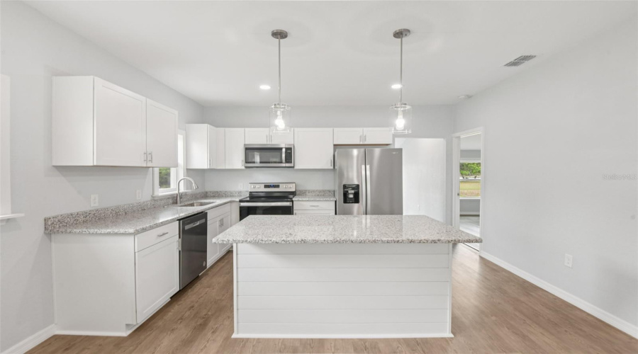 Bartow, Florida 33830, 3 Bedroom Bedrooms, ,2 Bathroombathrooms,Residential,For Sale,Central,0,Mfro6394202