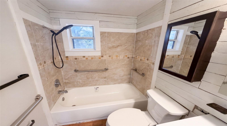 Holiday, Florida 34690, 2 Bedroom Bedrooms, ,1 Bathroombathrooms,Residential,For Sale,Trafford,0,Mfro6436638