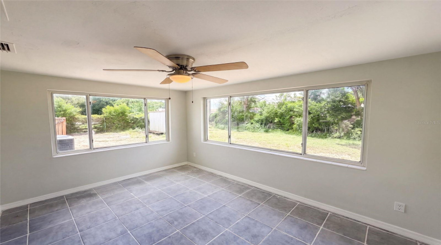 Holiday, Florida 34690, 2 Bedroom Bedrooms, ,1 Bathroombathrooms,Residential,For Sale,Trafford,0,Mfro6436638