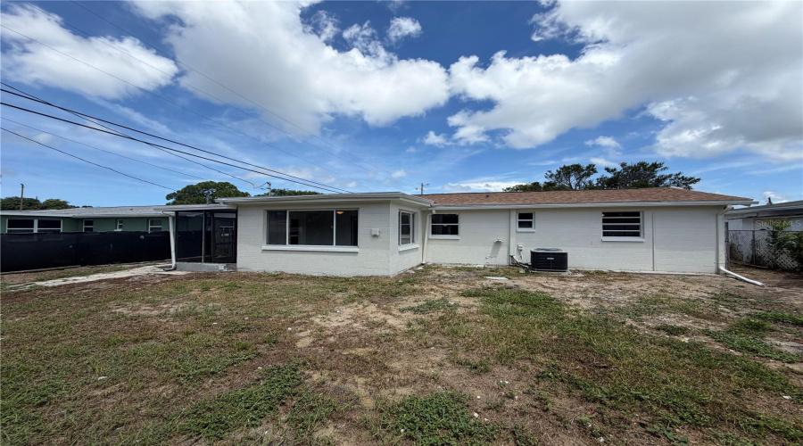 Holiday, Florida 34690, 2 Bedroom Bedrooms, ,1 Bathroombathrooms,Residential,For Sale,Trafford,0,Mfro6436638