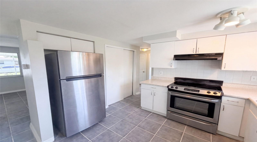 Holiday, Florida 34690, 2 Bedroom Bedrooms, ,1 Bathroombathrooms,Residential,For Sale,Trafford,0,Mfro6436638