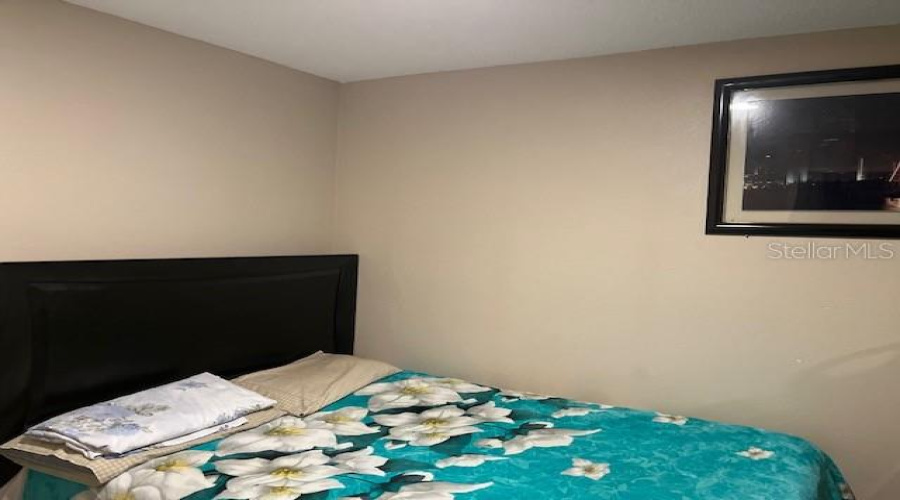 Orlando, Florida 32808, 3 Bedroom Bedrooms, ,2 Bathroombathrooms,Residential,For Sale,Kaluga Park,0,Mfro6432788
