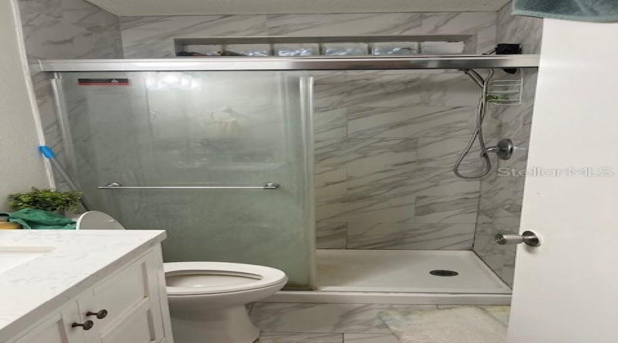 Orlando, Florida 32808, 3 Bedroom Bedrooms, ,2 Bathroombathrooms,Residential,For Sale,Kaluga Park,0,Mfro6432788