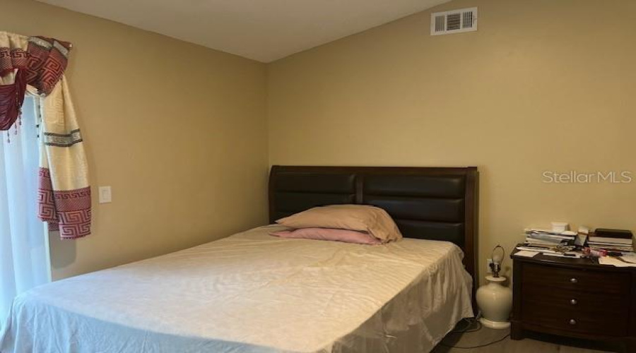 Orlando, Florida 32808, 3 Bedroom Bedrooms, ,2 Bathroombathrooms,Residential,For Sale,Kaluga Park,0,Mfro6432788