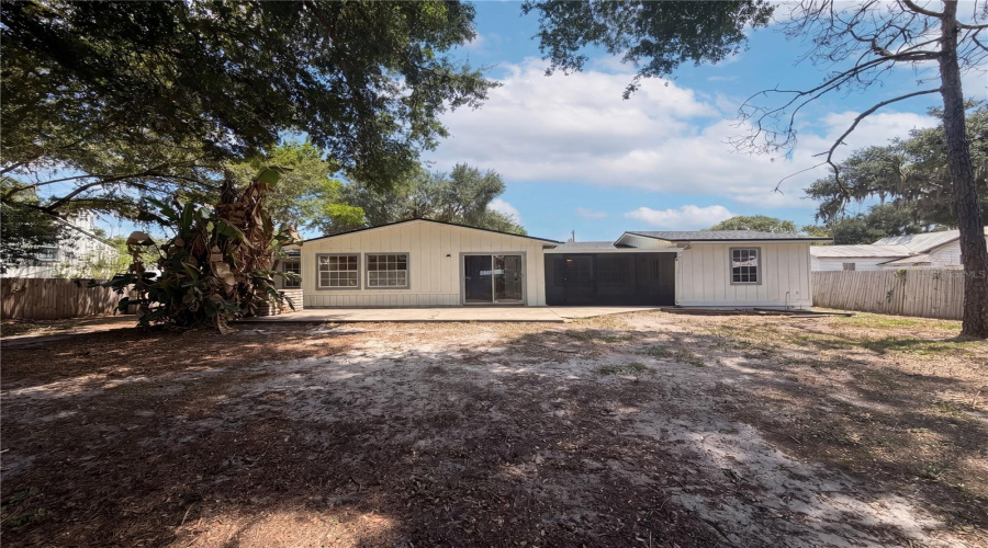 Fort Meade, Florida 33841, 3 Bedroom Bedrooms, ,2 Bathroombathrooms,Residential,For Sale,4Th,0,Mfro6407240