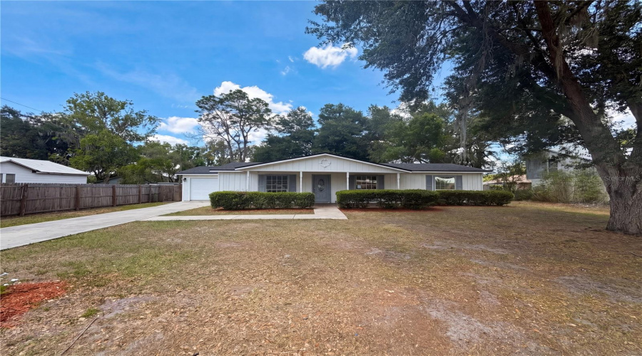 Fort Meade, Florida 33841, 3 Bedroom Bedrooms, ,2 Bathroombathrooms,Residential,For Sale,4Th,0,Mfro6407240