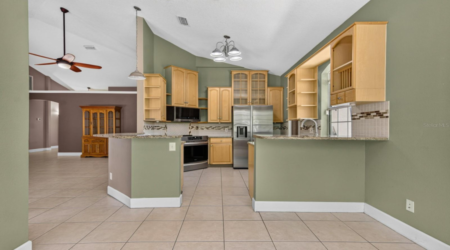 Valrico, Florida 33596, 4 Bedroom Bedrooms, ,2 Bathroombathrooms,Residential,For Sale,River Crossing,0,Mfrtb8541785