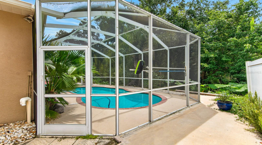 Valrico, Florida 33596, 4 Bedroom Bedrooms, ,2 Bathroombathrooms,Residential,For Sale,River Crossing,0,Mfrtb8541785