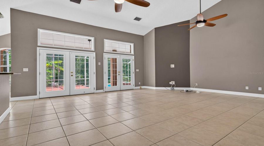 Valrico, Florida 33596, 4 Bedroom Bedrooms, ,2 Bathroombathrooms,Residential,For Sale,River Crossing,0,Mfrtb8541785