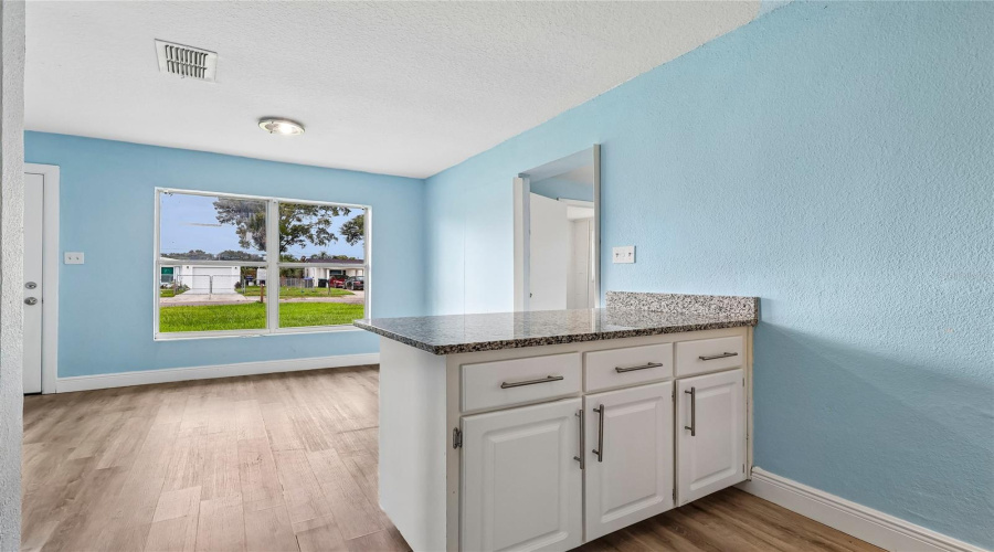 Orlando, Florida 32819, 3 Bedroom Bedrooms, ,2 Bathroombathrooms,Residential,For Sale,Shoshone,0,Mfro6436436