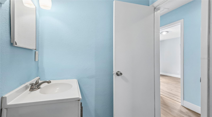Orlando, Florida 32819, 3 Bedroom Bedrooms, ,2 Bathroombathrooms,Residential,For Sale,Shoshone,0,Mfro6436436