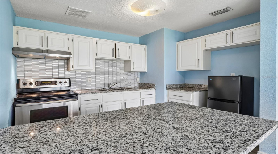 Orlando, Florida 32819, 3 Bedroom Bedrooms, ,2 Bathroombathrooms,Residential,For Sale,Shoshone,0,Mfro6436436
