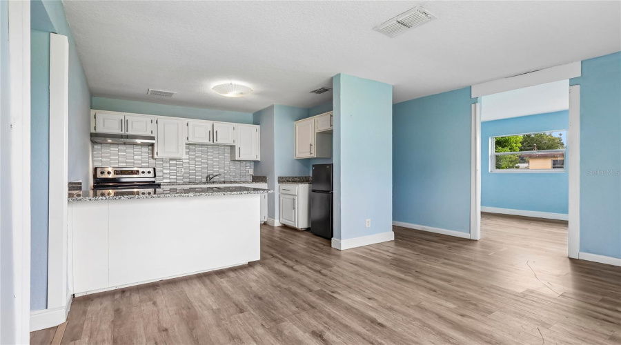 Orlando, Florida 32819, 3 Bedroom Bedrooms, ,2 Bathroombathrooms,Residential,For Sale,Shoshone,0,Mfro6436436