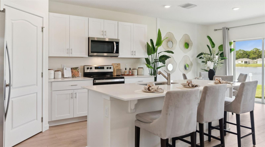 Kissimmee, Florida 34744, 5 Bedroom Bedrooms, ,3 Bathroombathrooms,Residential,For Sale,Beechmont,0,Mfro6426653