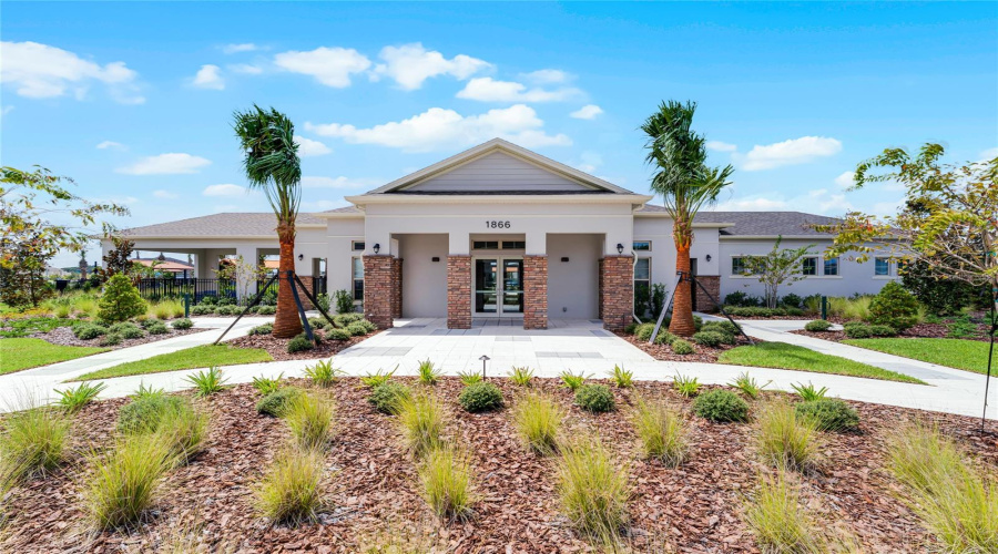 Kissimmee, Florida 34744, 5 Bedroom Bedrooms, ,3 Bathroombathrooms,Residential,For Sale,Beechmont,0,Mfro6426653