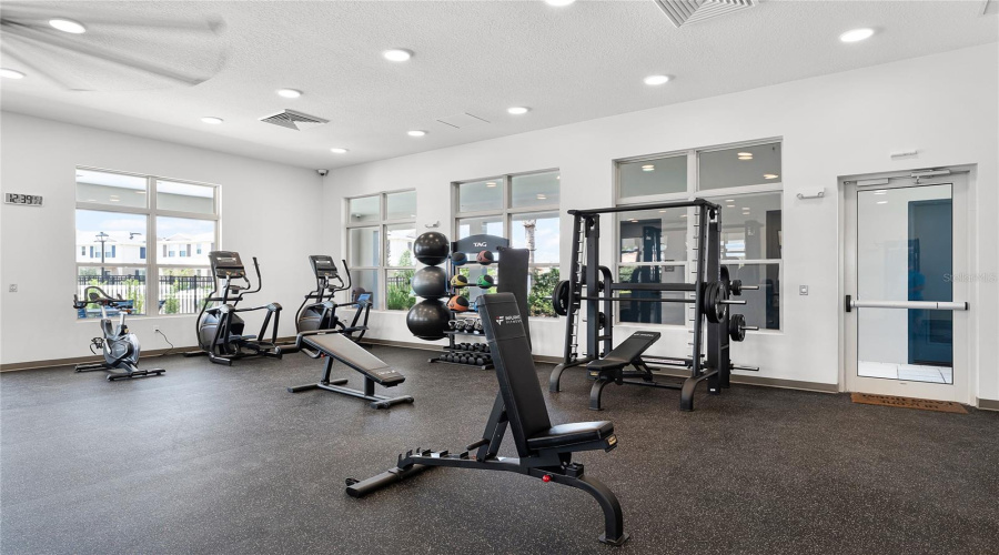 Kissimmee, Florida 34744, 5 Bedroom Bedrooms, ,3 Bathroombathrooms,Residential,For Sale,Beechmont,0,Mfro6426653