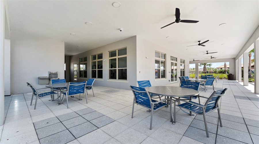 Kissimmee, Florida 34744, 5 Bedroom Bedrooms, ,3 Bathroombathrooms,Residential,For Sale,Beechmont,0,Mfro6426653