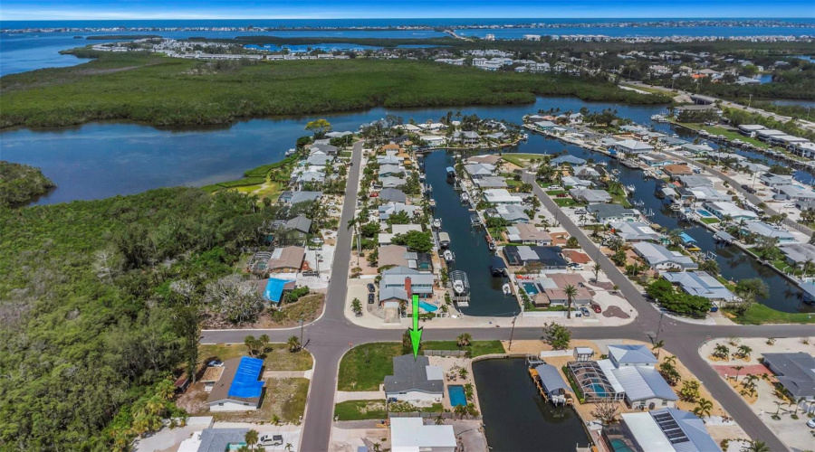 Bradenton, Florida 34209, 4 Bedroom Bedrooms, ,4 Bathroombathrooms,Residential,For Sale,Spoonbill,0,Mfrtb8541040
