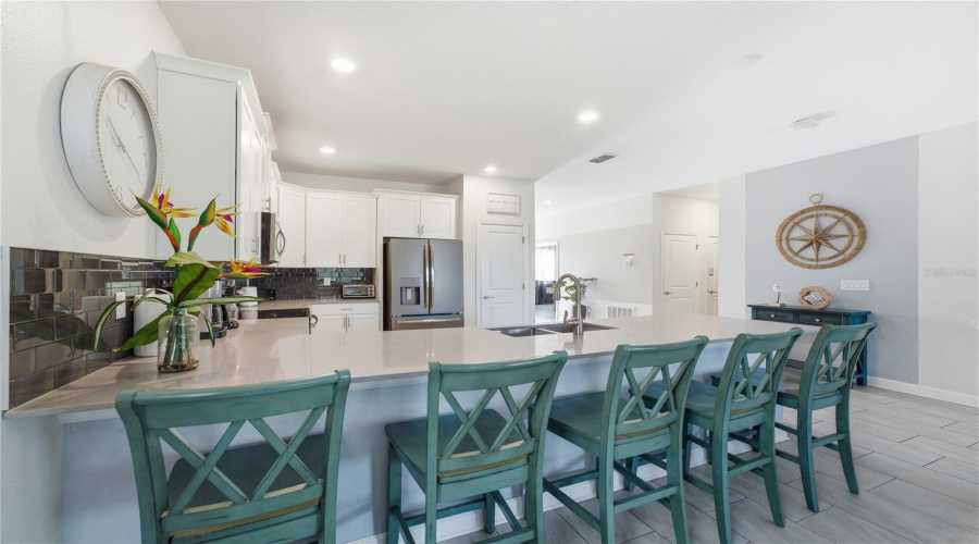 Kissimmee, Florida 34746, 8 Bedroom Bedrooms, ,5 Bathroombathrooms,Residential,For Sale,Stanza,0,Mfro6435877