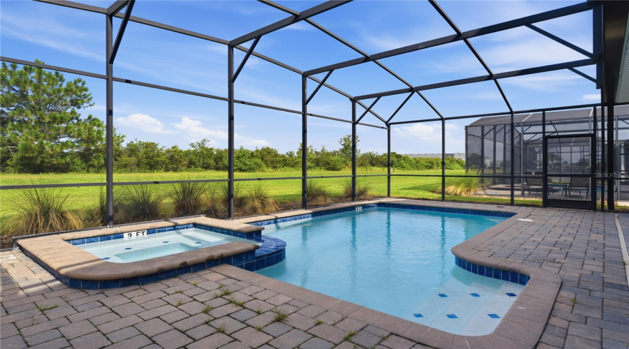 Kissimmee, Florida 34746, 8 Bedroom Bedrooms, ,5 Bathroombathrooms,Residential,For Sale,Stanza,0,Mfro6435877