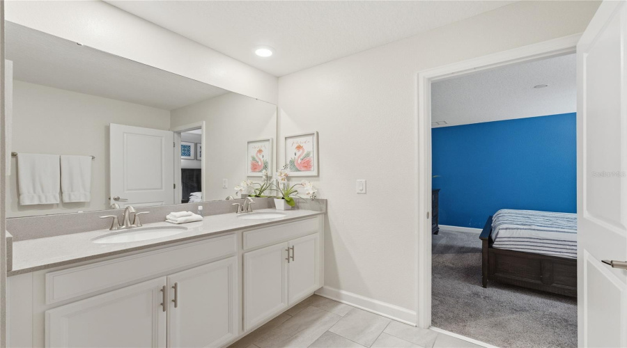 Kissimmee, Florida 34746, 8 Bedroom Bedrooms, ,5 Bathroombathrooms,Residential,For Sale,Stanza,0,Mfro6435877
