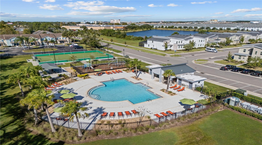 Kissimmee, Florida 34746, 8 Bedroom Bedrooms, ,5 Bathroombathrooms,Residential,For Sale,Stanza,0,Mfro6435877