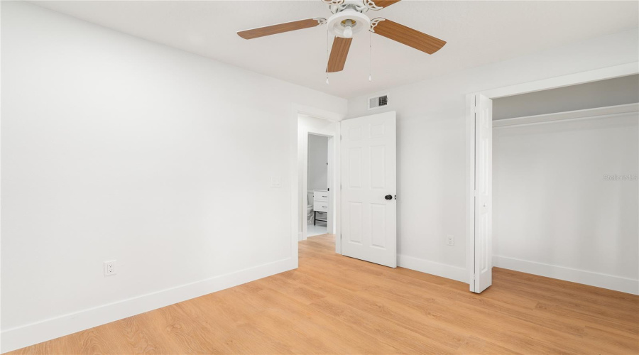Orlando, Florida 32807, 2 Bedroom Bedrooms, ,2 Bathroombathrooms,Residential,For Sale,Timber River,0,Mfro6436745
