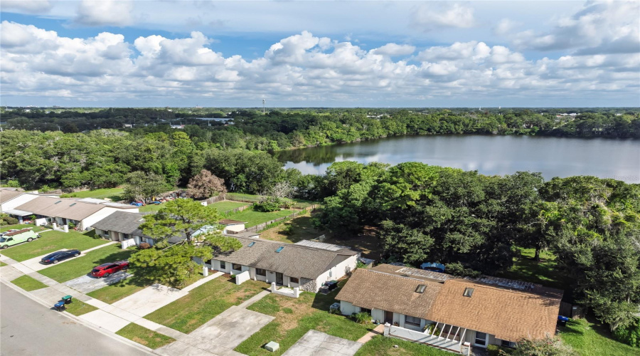 Orlando, Florida 32807, 2 Bedroom Bedrooms, ,2 Bathroombathrooms,Residential,For Sale,Timber River,0,Mfro6436745