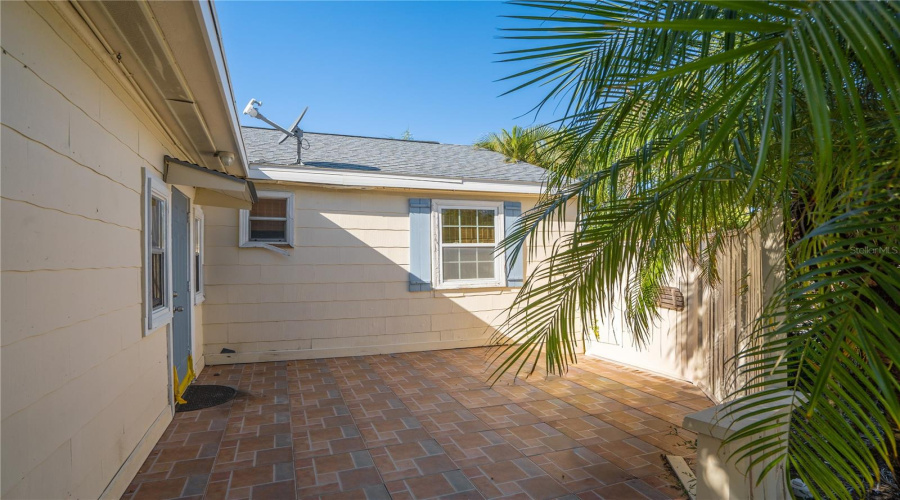 St Pete Beach, Florida 33706, 4 Bedroom Bedrooms, ,3 Bathroombathrooms,Residential,For Sale,78Th,0,Mfrtb8542160