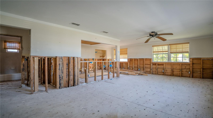 St Pete Beach, Florida 33706, 4 Bedroom Bedrooms, ,3 Bathroombathrooms,Residential,For Sale,78Th,0,Mfrtb8542160
