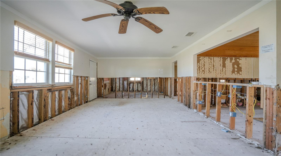 St Pete Beach, Florida 33706, 4 Bedroom Bedrooms, ,3 Bathroombathrooms,Residential,For Sale,78Th,0,Mfrtb8542160