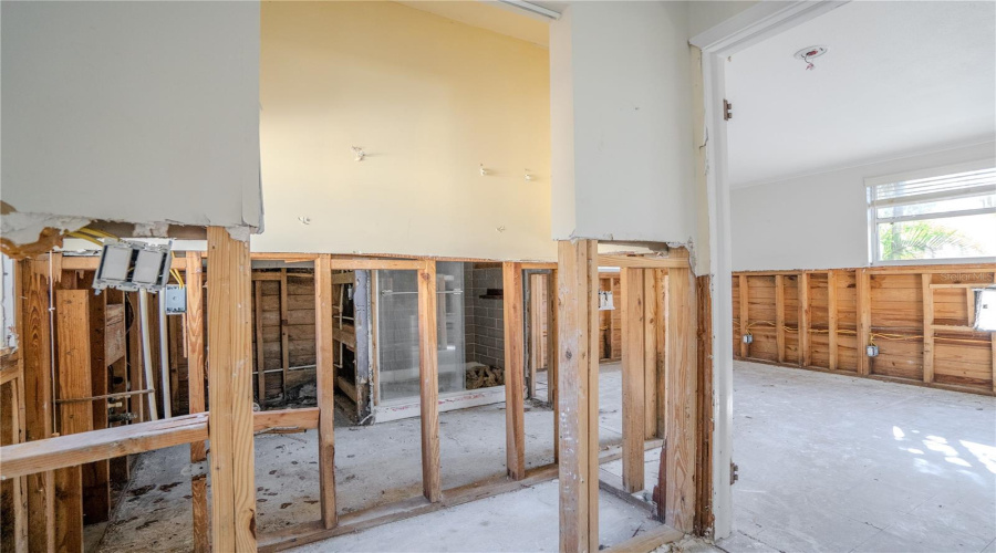 St Pete Beach, Florida 33706, 4 Bedroom Bedrooms, ,3 Bathroombathrooms,Residential,For Sale,78Th,0,Mfrtb8542160