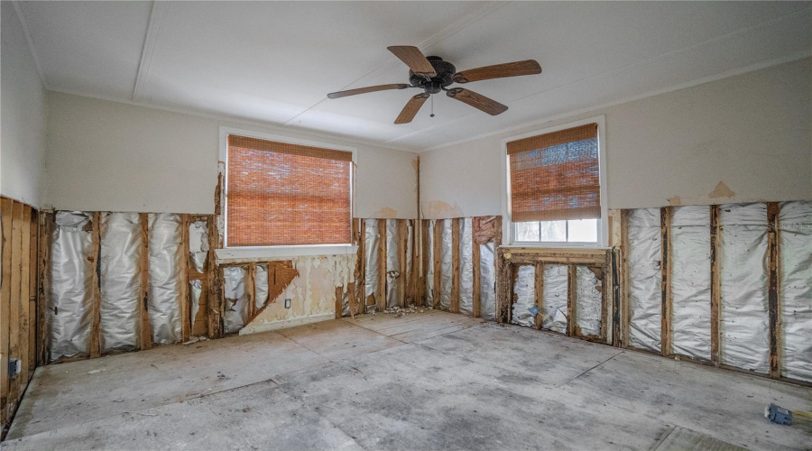 St Pete Beach, Florida 33706, 4 Bedroom Bedrooms, ,3 Bathroombathrooms,Residential,For Sale,78Th,0,Mfrtb8542160
