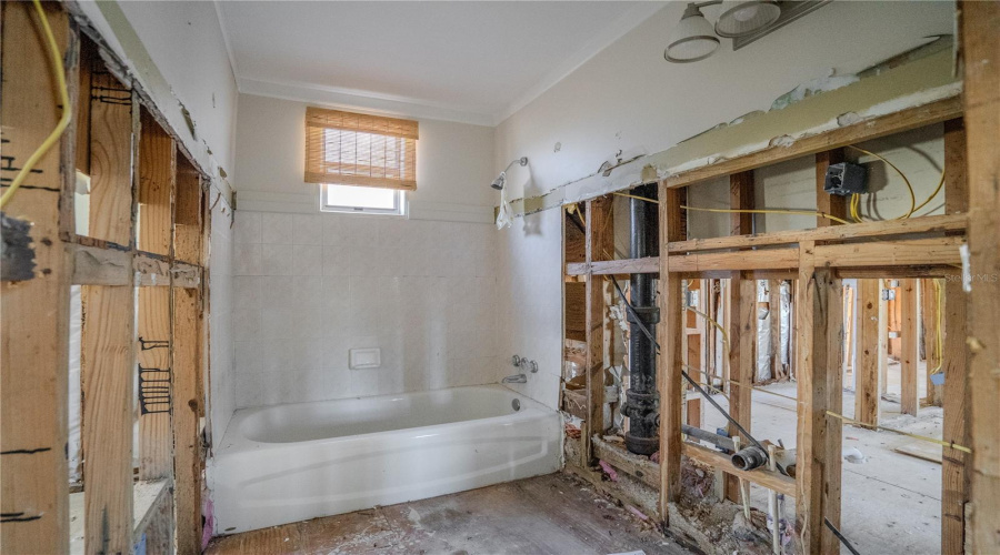 St Pete Beach, Florida 33706, 4 Bedroom Bedrooms, ,3 Bathroombathrooms,Residential,For Sale,78Th,0,Mfrtb8542160