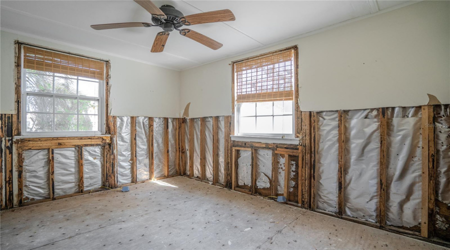 St Pete Beach, Florida 33706, 4 Bedroom Bedrooms, ,3 Bathroombathrooms,Residential,For Sale,78Th,0,Mfrtb8542160