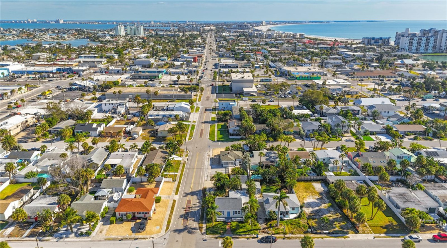 St Pete Beach, Florida 33706, 4 Bedroom Bedrooms, ,3 Bathroombathrooms,Residential,For Sale,78Th,0,Mfrtb8542160
