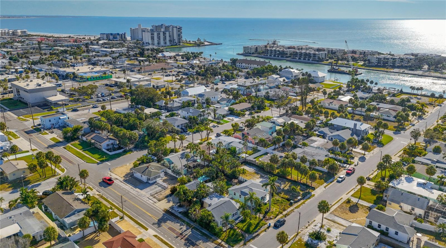St Pete Beach, Florida 33706, 4 Bedroom Bedrooms, ,3 Bathroombathrooms,Residential,For Sale,78Th,0,Mfrtb8542160