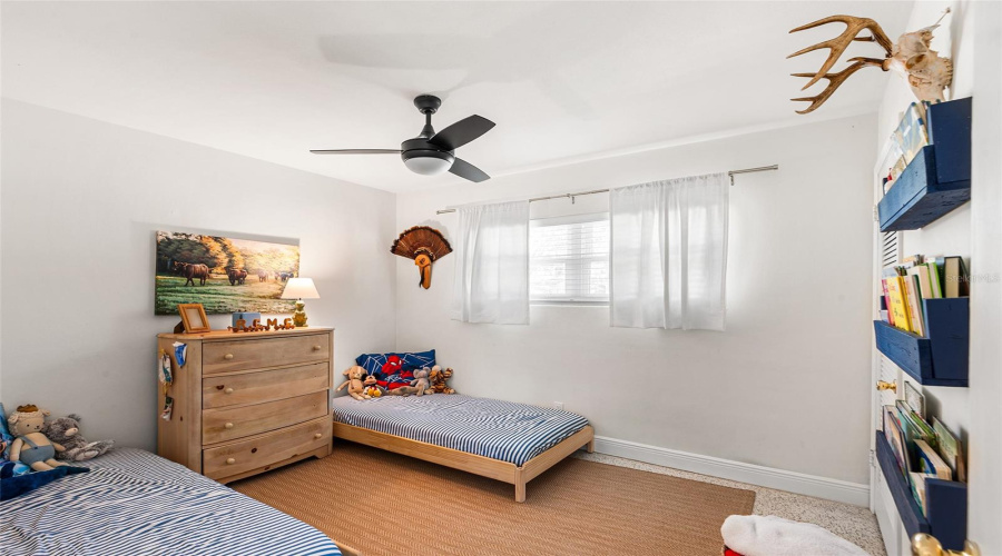 Lakeland, Florida 33803, 3 Bedroom Bedrooms, ,2 Bathroombathrooms,Residential,For Sale,Easton,0,Mfrtb8540579