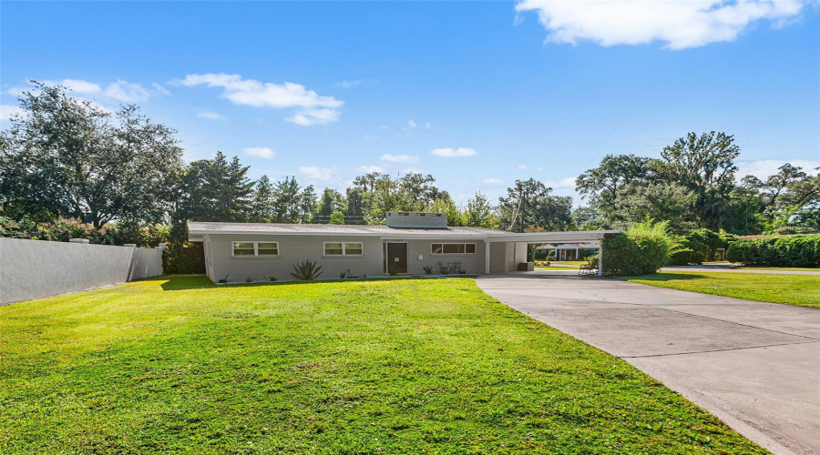 Lakeland, Florida 33803, 3 Bedroom Bedrooms, ,2 Bathroombathrooms,Residential,For Sale,Easton,0,Mfrtb8540579