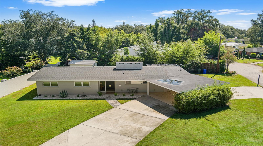 Lakeland, Florida 33803, 3 Bedroom Bedrooms, ,2 Bathroombathrooms,Residential,For Sale,Easton,0,Mfrtb8540579