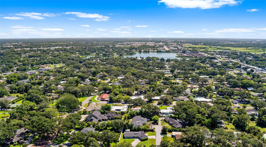 Lakeland, Florida 33803, 3 Bedroom Bedrooms, ,2 Bathroombathrooms,Residential,For Sale,Easton,0,Mfrtb8540579
