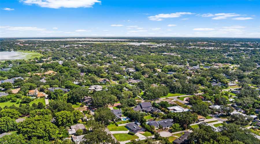 Lakeland, Florida 33803, 3 Bedroom Bedrooms, ,2 Bathroombathrooms,Residential,For Sale,Easton,0,Mfrtb8540579